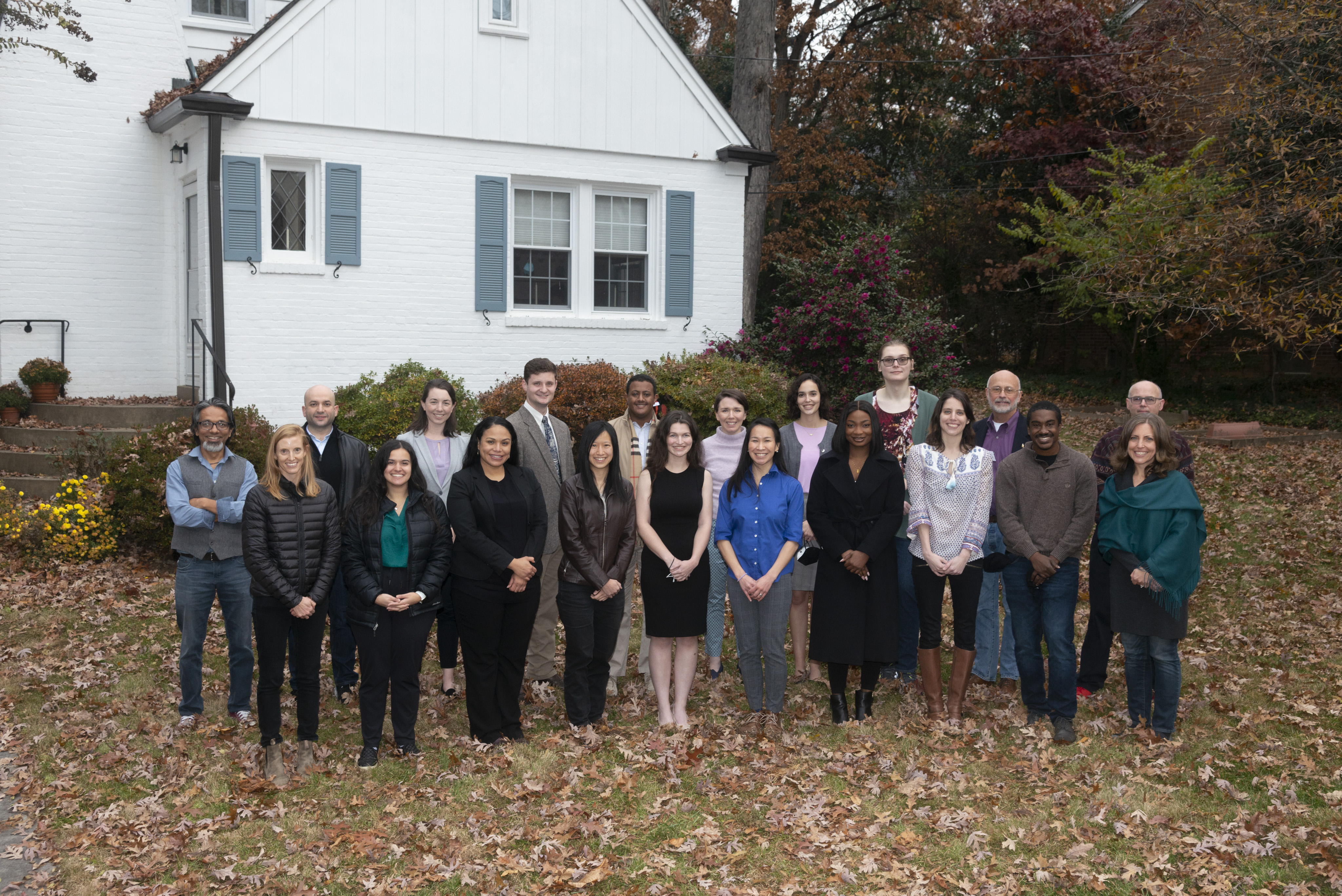 group picture of the UMD Global Stewards 2022 Cohort with their advisors 
