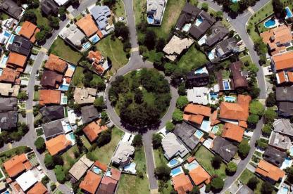 birds eye view of neighborhood