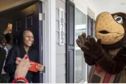 Student getting UMD acceptance by Testudo