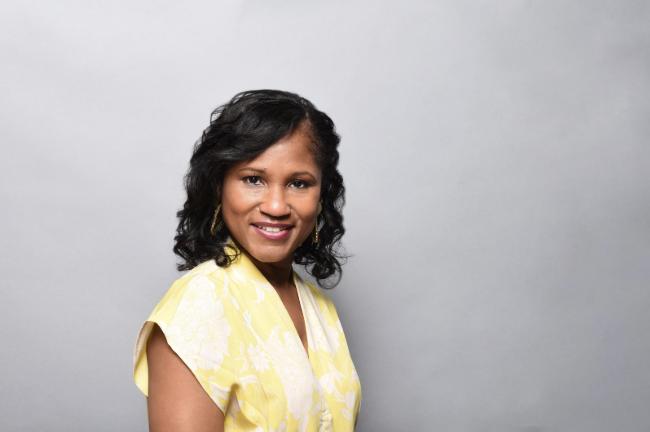 Headshot of Dr. Vickye Hayter