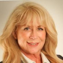 Mo Bryant, Dean's council member of the School of Public Health